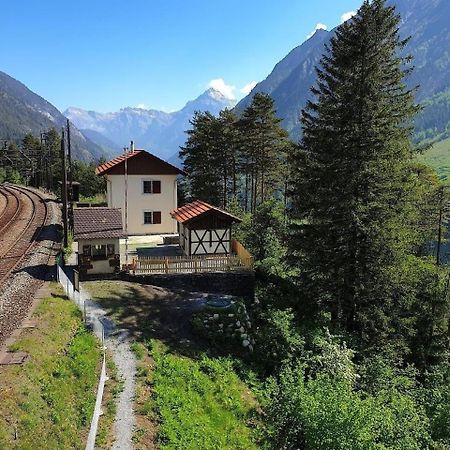 Bahnwaerterhaus Eggwald Villa Wassen Exteriör bild